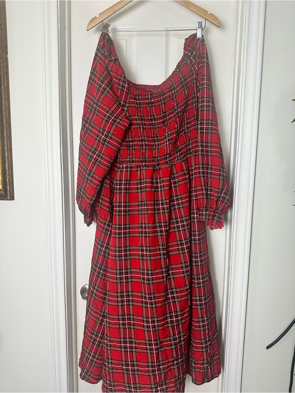 SHEIN Red Plaid Puff Sleeve Costume Dress